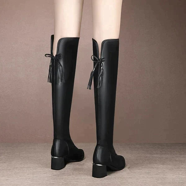 Bota BlackBoot - Cano Longo Em Couro Ecológico Versátil e Estilosa