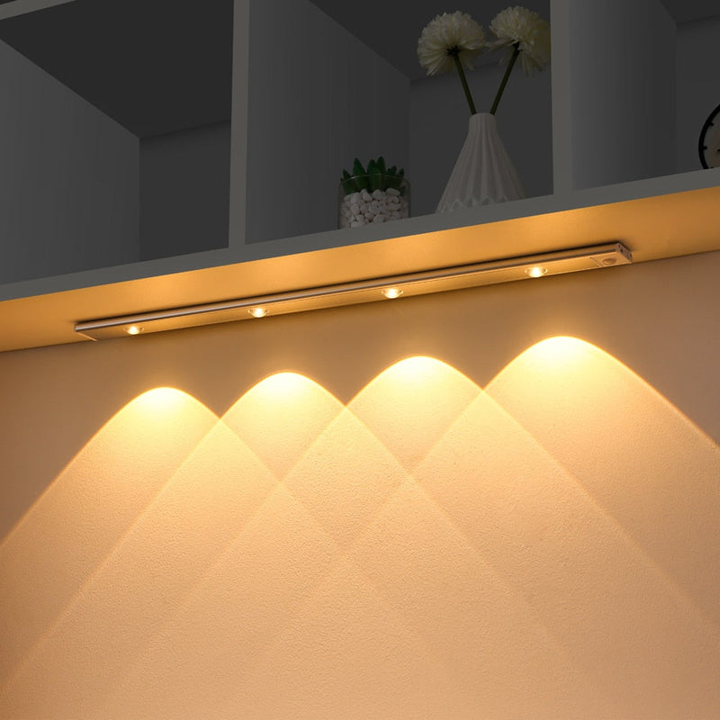 Luminária c/ sensor de presença NewLight™ - Recarregável