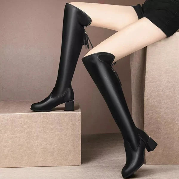 Bota BlackBoot - Cano Longo Em Couro Ecológico Versátil e Estilosa